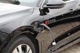 E-Mobilität: Elektroautos im Alltagstest